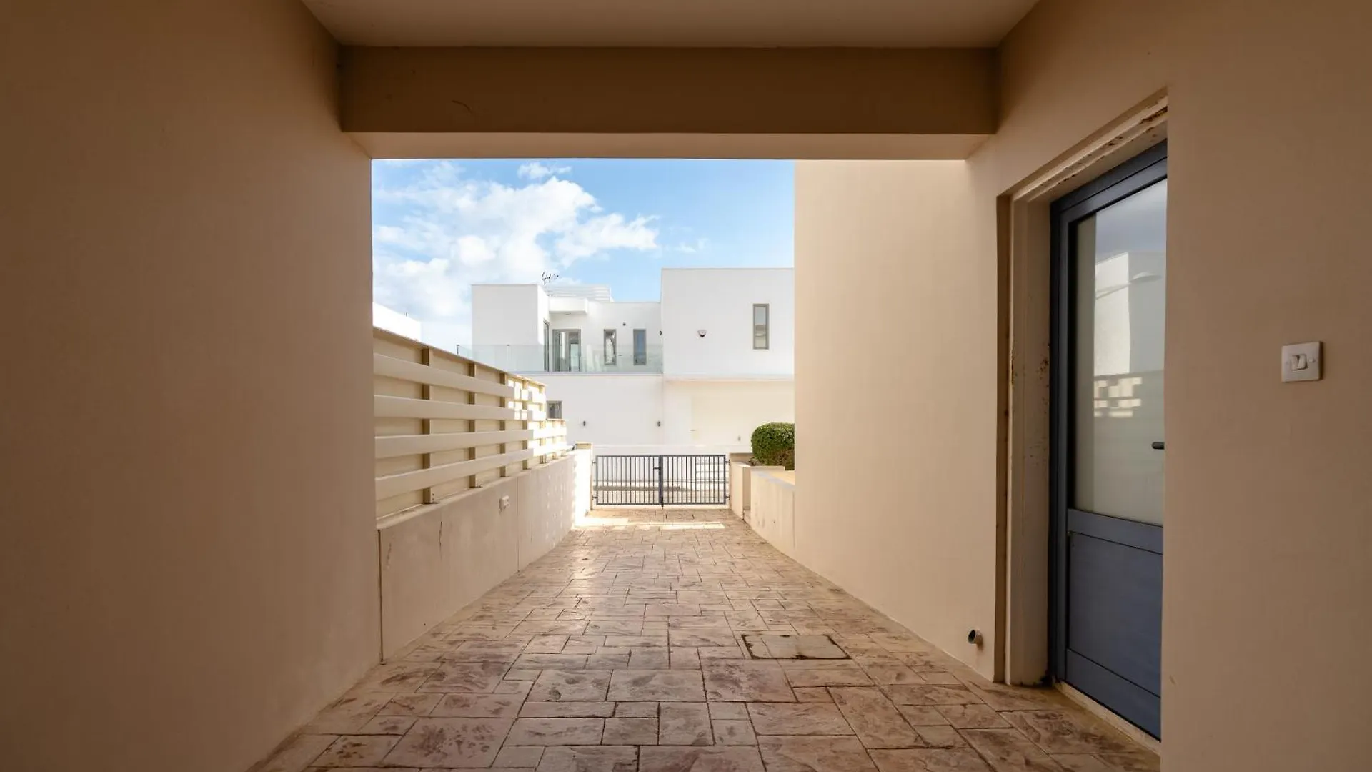 Niki Seaview Villa Dps27 Protaras